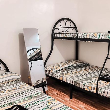 Malunggay Apartments Марівелс Екстер'єр фото